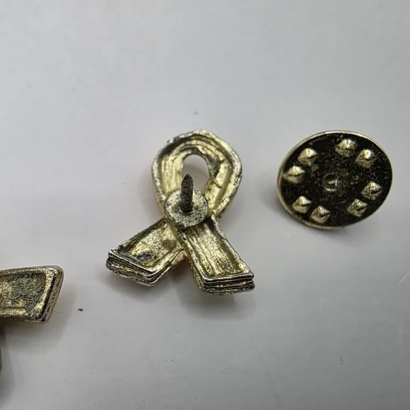 Yellow Ribbon Pins - Picture 6 of 10